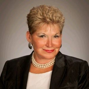 Meet your Posher, Joyce